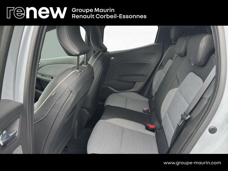 RENAULT Clio d’occasion à vendre à CORBEIL-ESSONNES chez GRAND GARAGE FERAY SAE (Photo 12)