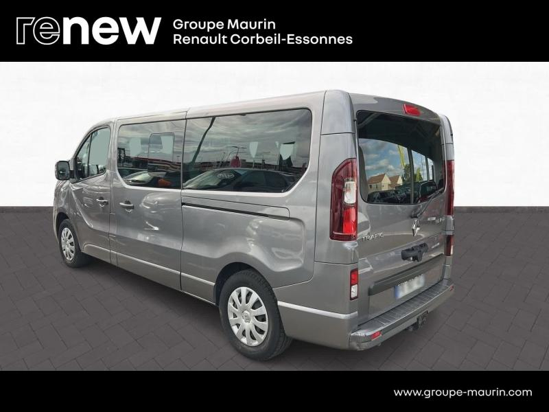 RENAULT Trafic Combi d’occasion à vendre à CORBEIL-ESSONNES chez GRAND GARAGE FERAY SAE (Photo 8)