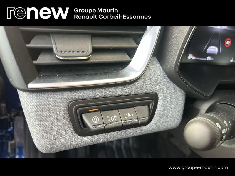 RENAULT Clio d’occasion à vendre à CORBEIL-ESSONNES chez GRAND GARAGE FERAY SAE (Photo 16)