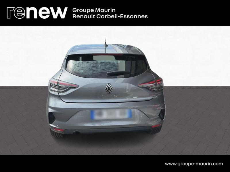 RENAULT Clio d’occasion à vendre à CORBEIL-ESSONNES chez GRAND GARAGE FERAY SAE (Photo 4)
