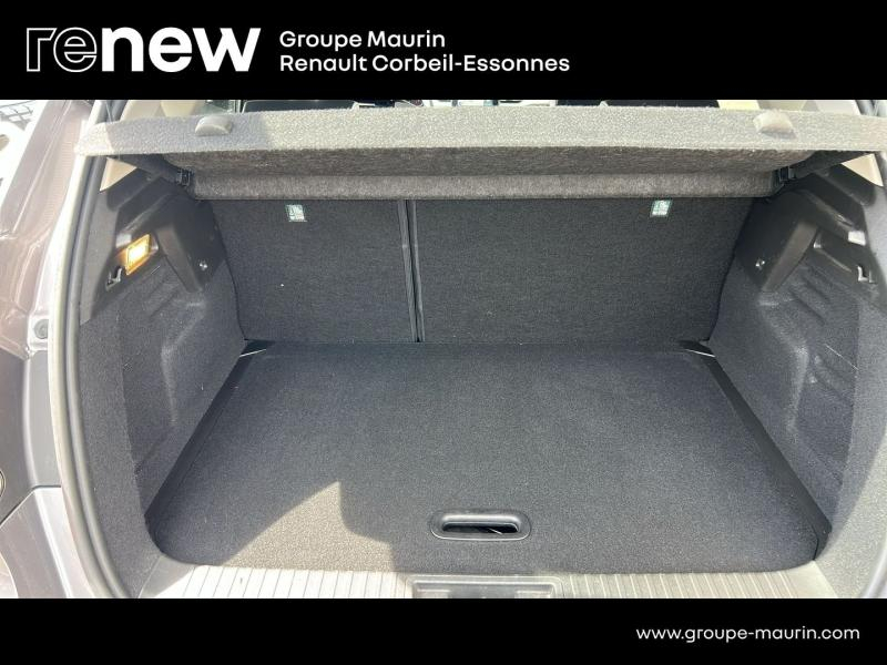 RENAULT Captur d’occasion à vendre à CORBEIL-ESSONNES chez GRAND GARAGE FERAY SAE (Photo 11)