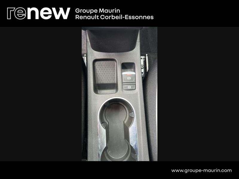 RENAULT Captur d’occasion à vendre à CORBEIL-ESSONNES chez GRAND GARAGE FERAY SAE (Photo 20)