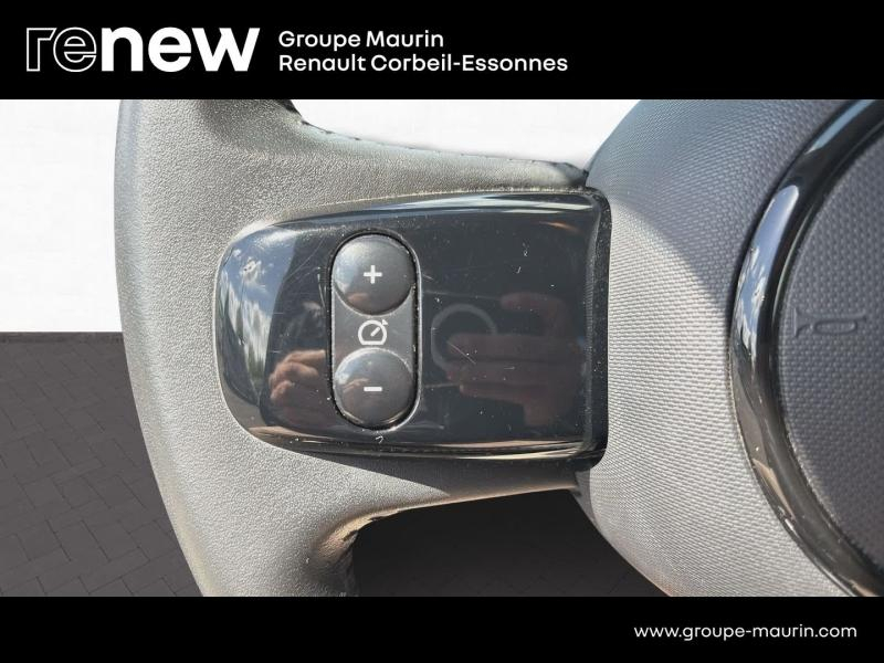 RENAULT Twingo d’occasion à vendre à CORBEIL-ESSONNES chez GRAND GARAGE FERAY SAE (Photo 19)