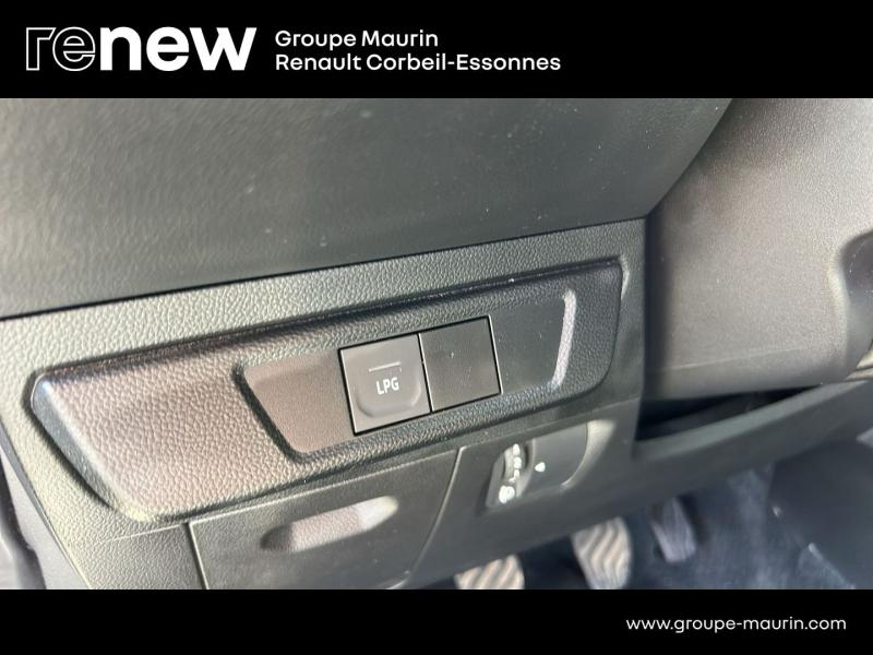 DACIA Jogger d’occasion à vendre à CORBEIL-ESSONNES chez GRAND GARAGE FERAY SAE (Photo 16)
