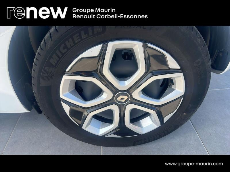 RENAULT Twingo d’occasion à vendre à CORBEIL-ESSONNES chez GRAND GARAGE FERAY SAE (Photo 9)