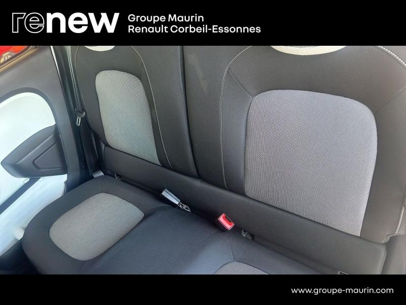 RENAULT Twingo d’occasion à vendre à CORBEIL-ESSONNES chez GRAND GARAGE FERAY SAE (Photo 11)