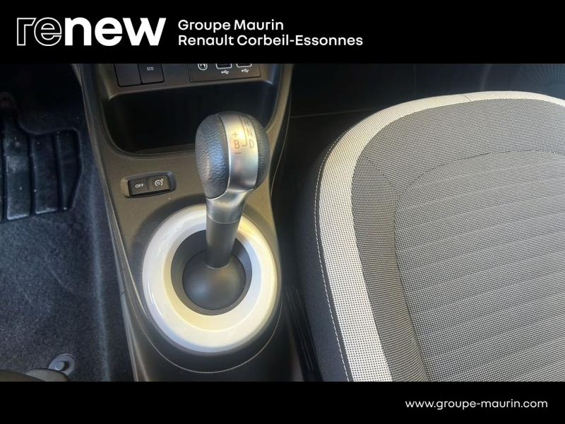 RENAULT Twingo d’occasion à vendre à CORBEIL-ESSONNES chez GRAND GARAGE FERAY SAE (Photo 18)