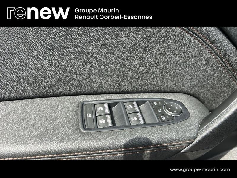 RENAULT Captur d’occasion à vendre à CORBEIL-ESSONNES chez GRAND GARAGE FERAY SAE (Photo 16)